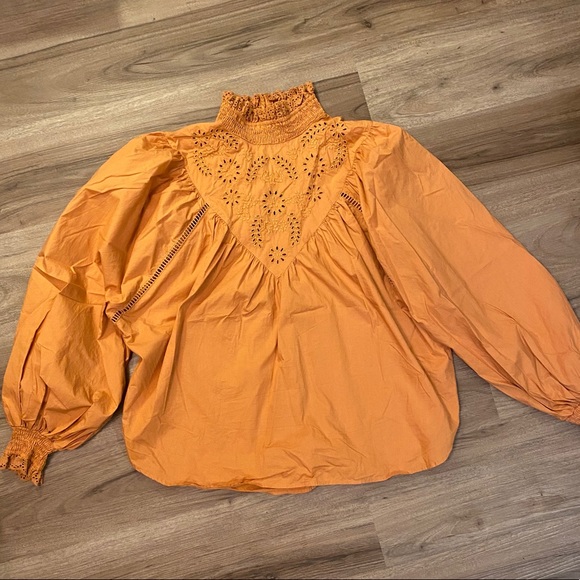 H&M Tops - Embroidered Detail Blouse